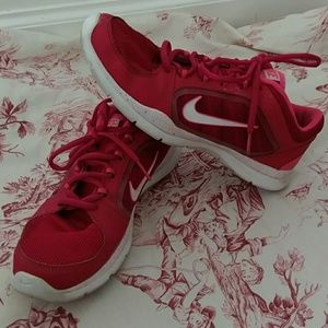 Nike Women's pink running shoes size 8.5